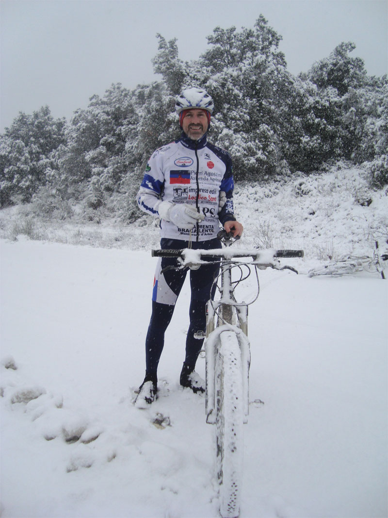 gal/2009/14 - neve 19-20 dicembre/neve_sabato_19_12/luciano_1-01.jpg